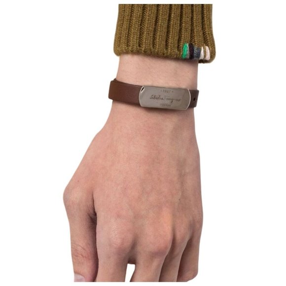 NEW Salvatore Ferragamo Brown Leather & Silver Toned 1927 Logo Buckle Bracelet - Picture 6 of 8